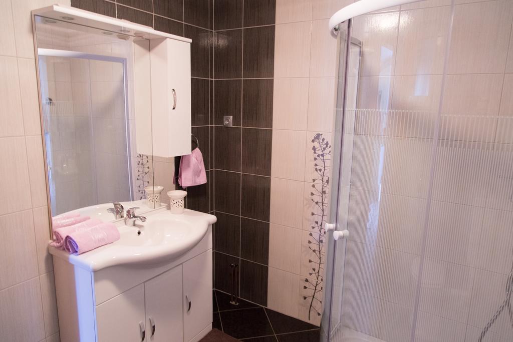 Apartments Ema Podčetrtek Exteriér fotografie